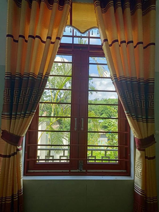 Homestay Nang Nghieng 崑嵩市 外观 照片
