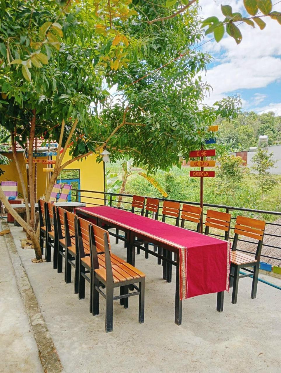 Homestay Nang Nghieng 崑嵩市 外观 照片