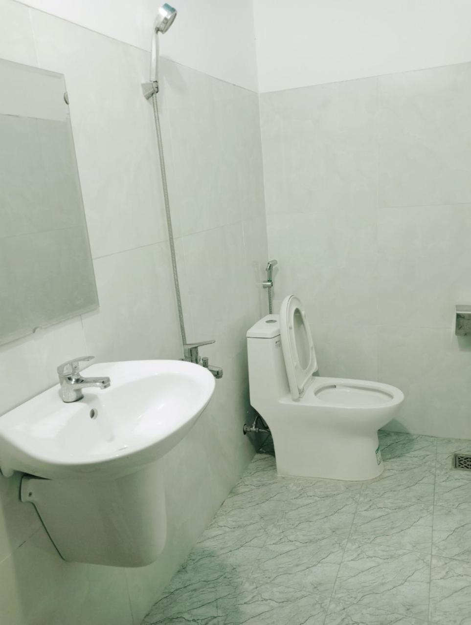 Homestay Nang Nghieng 崑嵩市 外观 照片