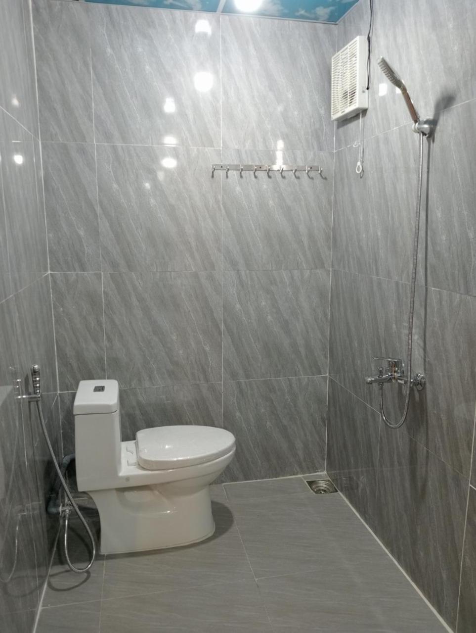 Homestay Nang Nghieng 崑嵩市 外观 照片